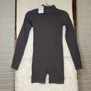 Forever 21 Ribbed Mock Neck Long Sleeve Women’s Small Romper